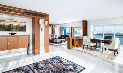 هتل شرایتون دبی کریک اند تاورز  دبی هتل شرایتون دبی کریک اند تاورز  دبی